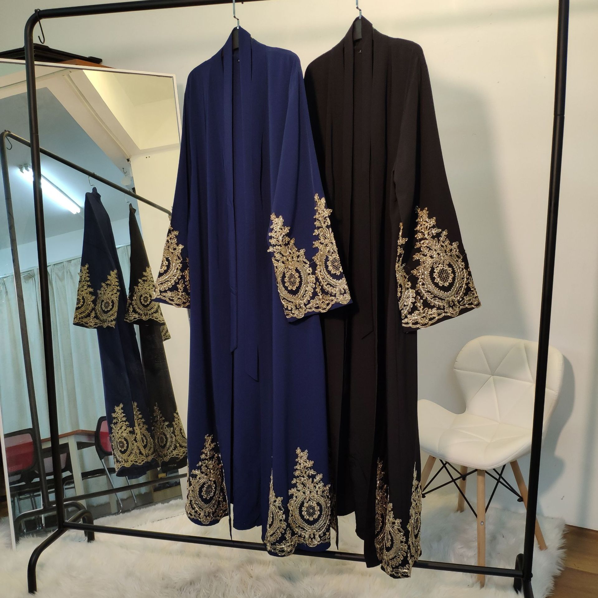 Zahani Elegant Open Abaya