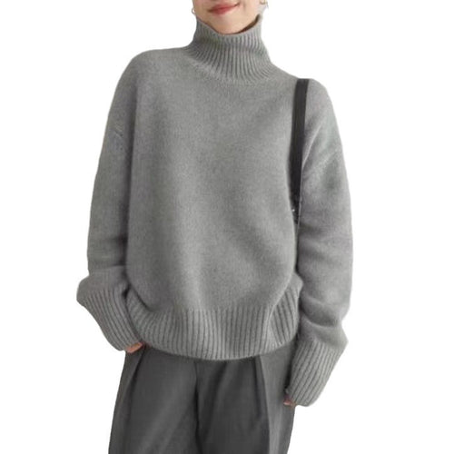 FrostyBabe™ Cozy Cashmere Turtleneck